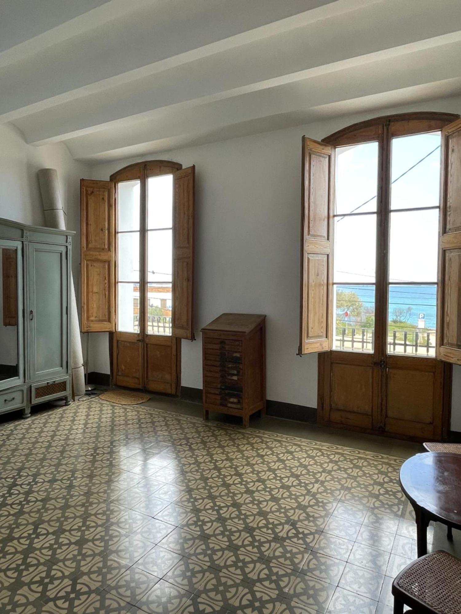 Espectacular Casa Indiana En Primera Linea De Mar Vilassar De Mar Kültér fotó